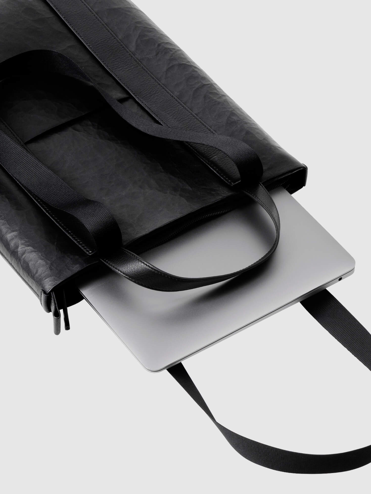 【WEB予約販売】LEATHER LAPTOP TOTE M 015