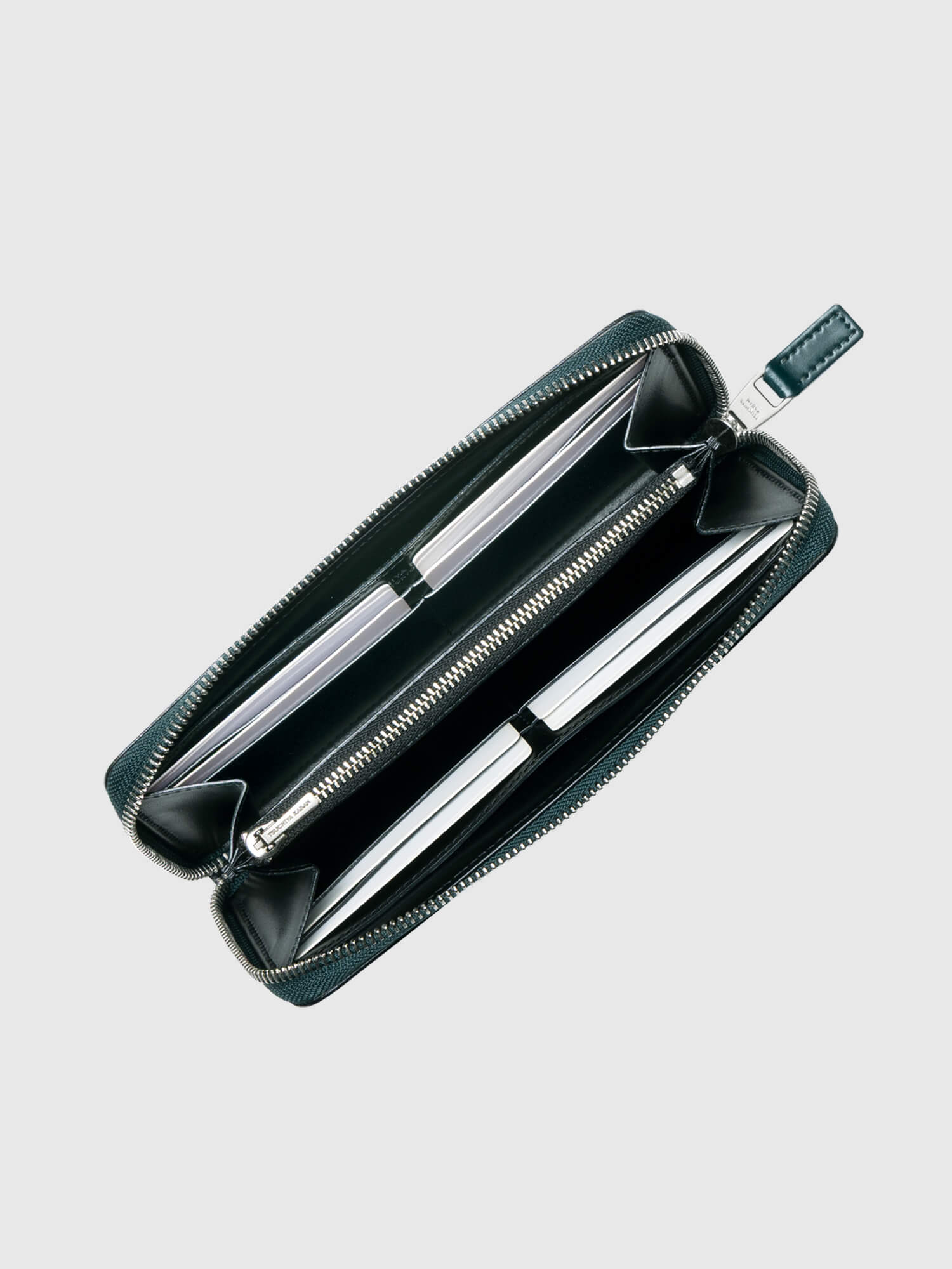 【数量限定色】コードバン ファスナーロングパース 002