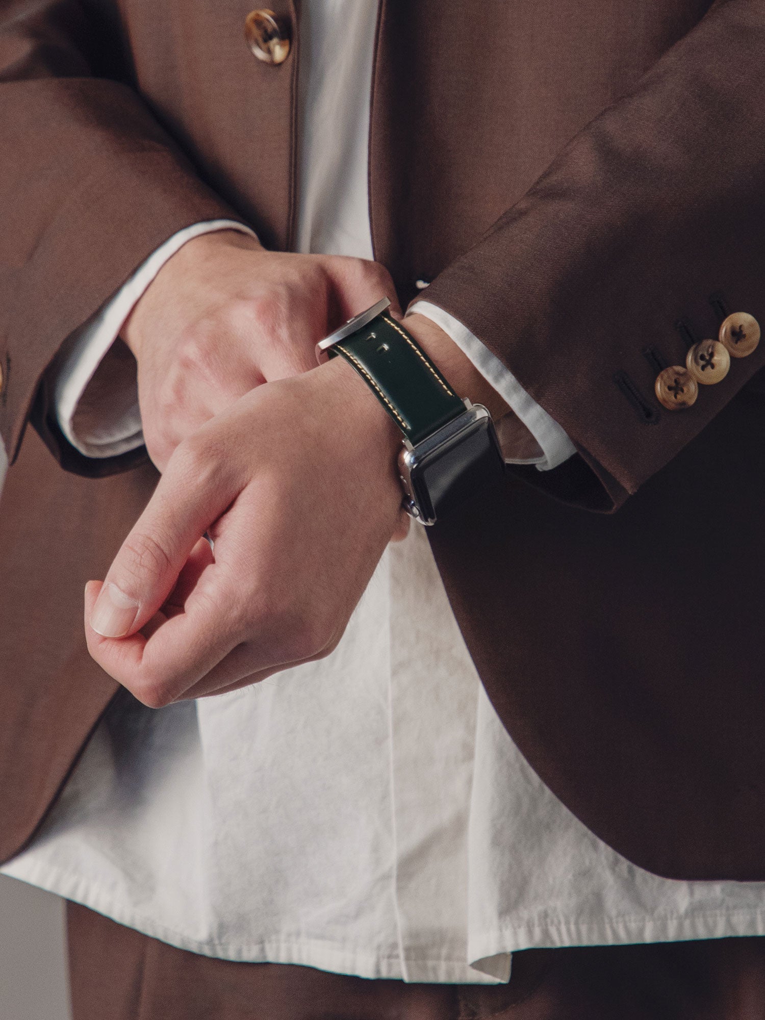 レザーウォッチバンドAppleWatch用(Rコードバン)