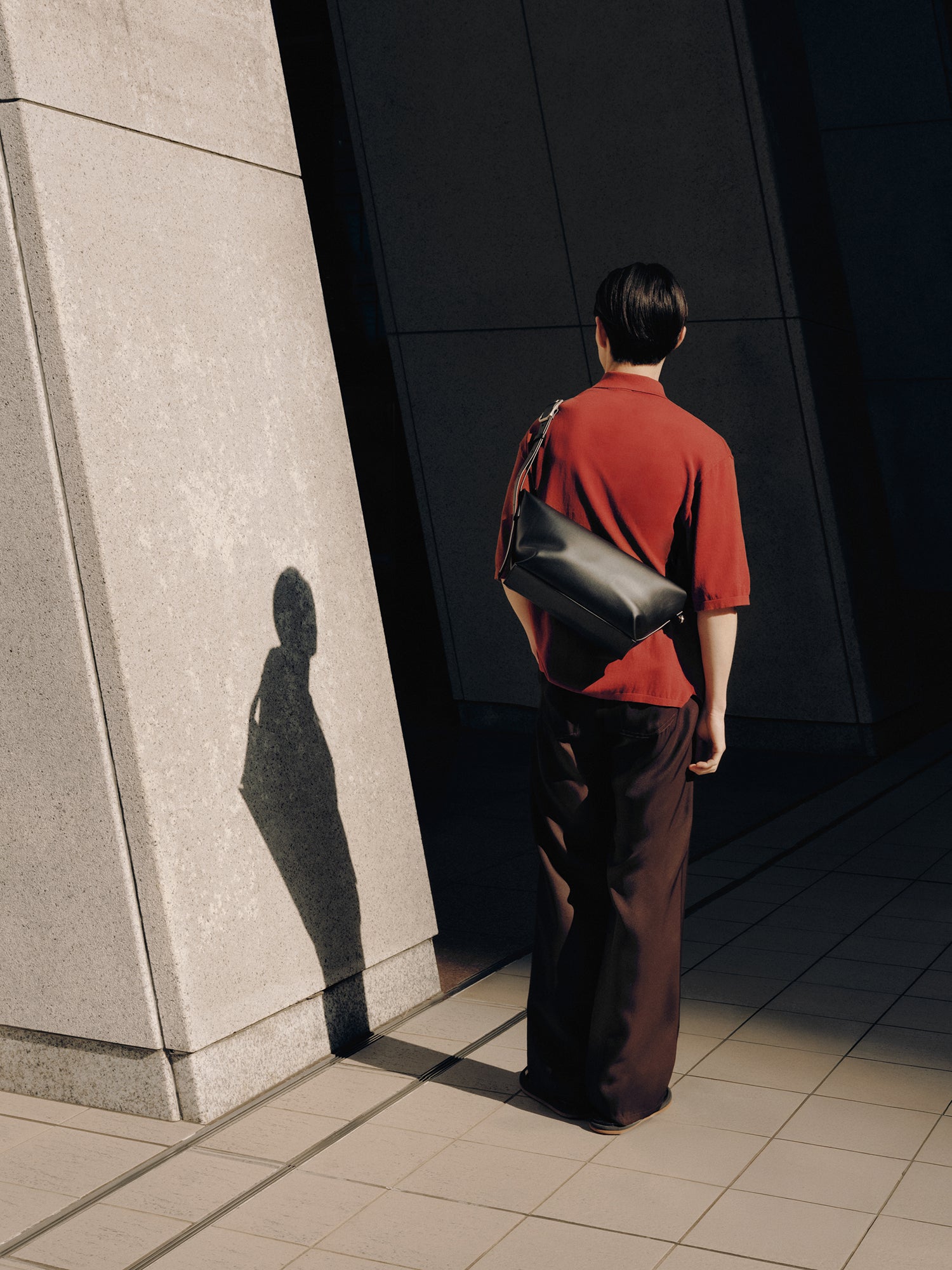 【新発売】ストレイヴン ミディアムショルダー