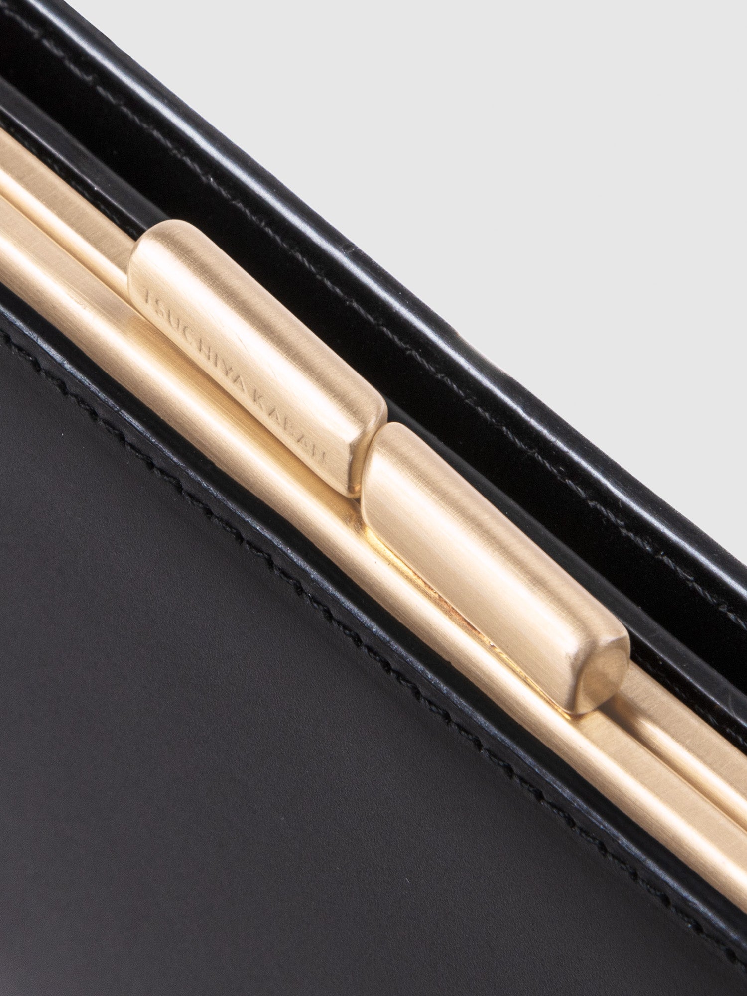 TSUCHIYA Class レベーヌ ロングウォレット