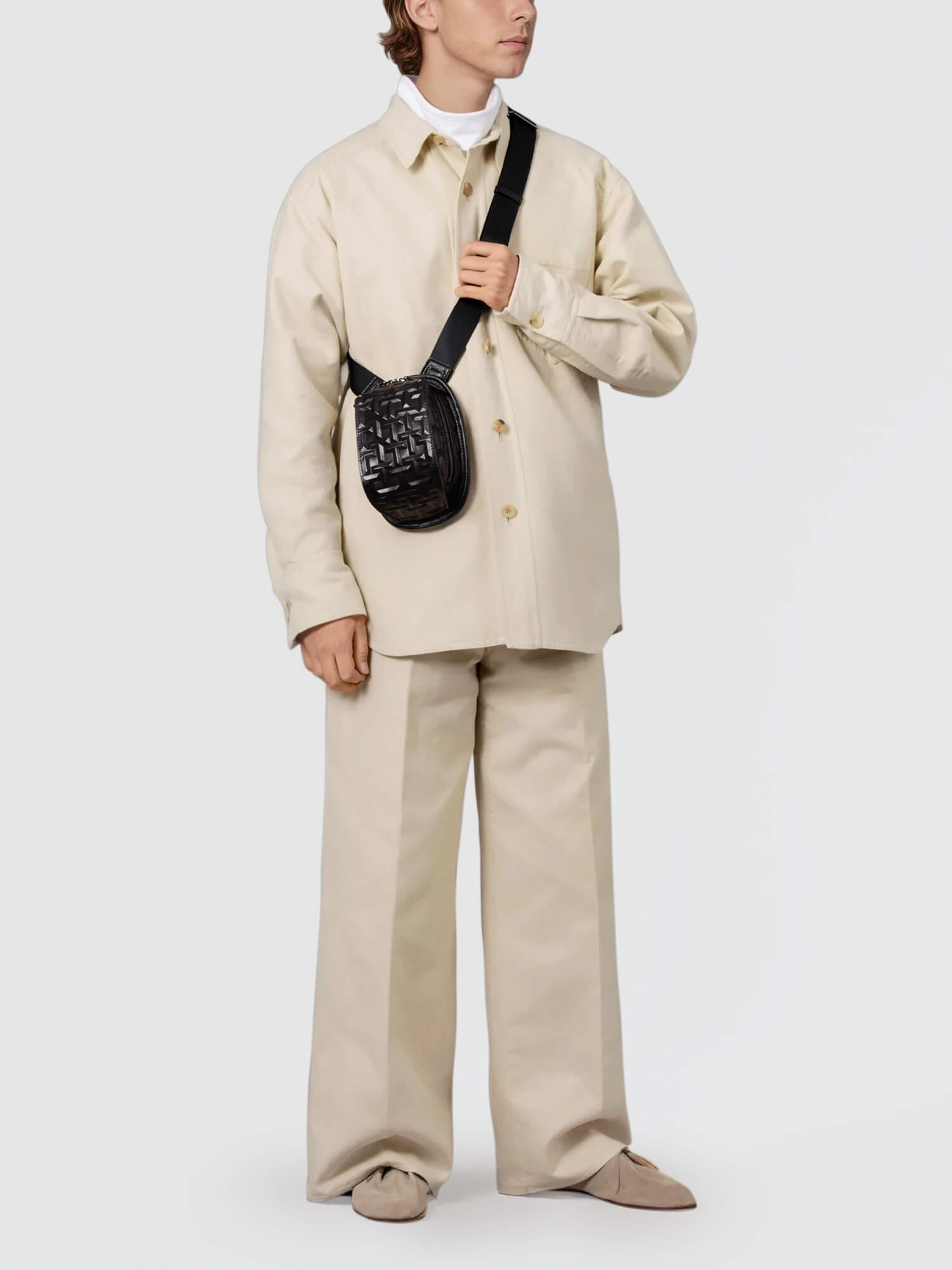 モデル身長185cm