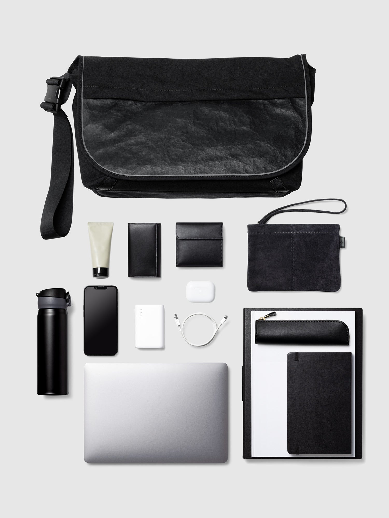 CORDURA®×レザー コンビメッセンジャーバッグ Large