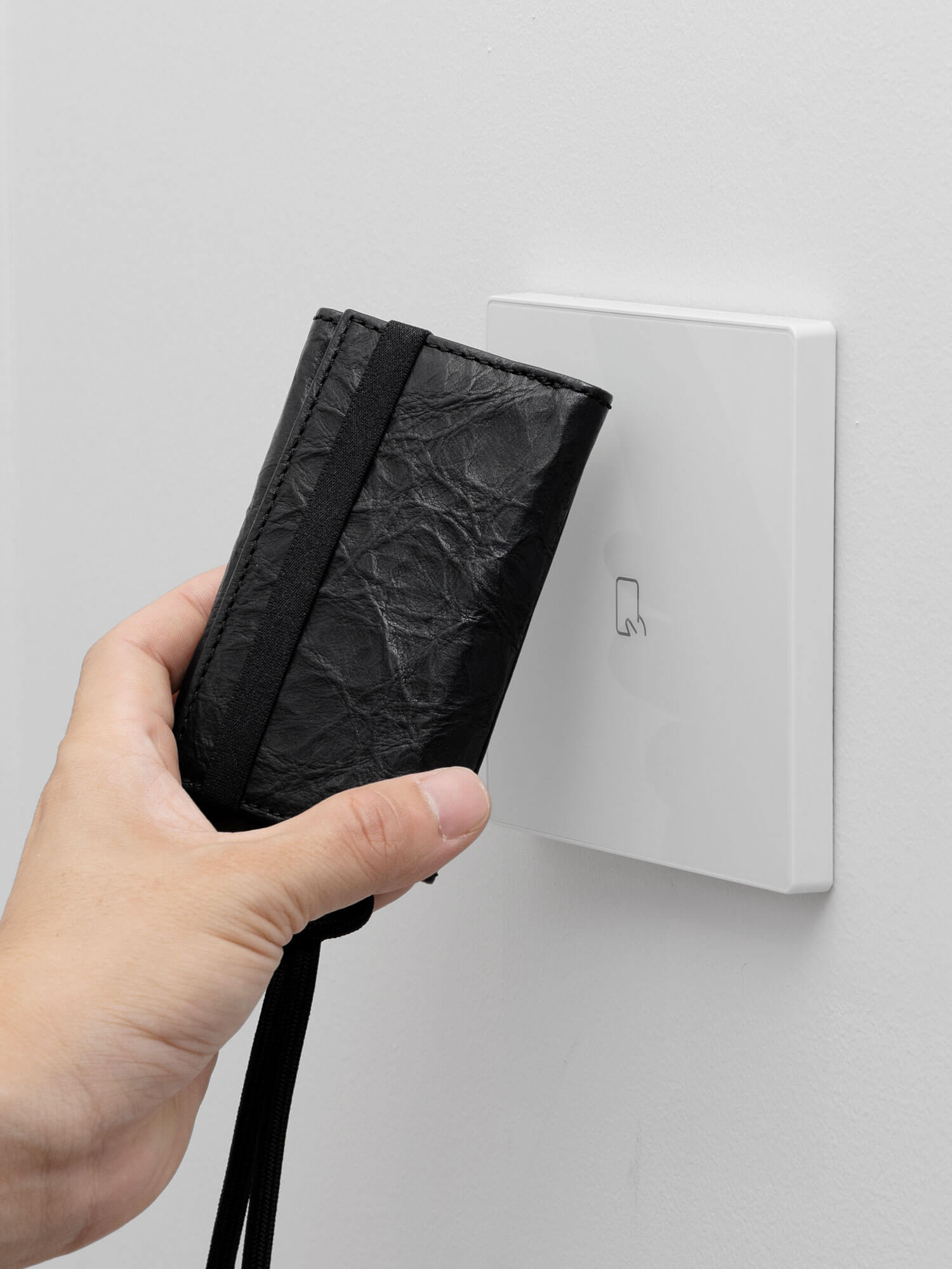 レザーショルダーウォレット