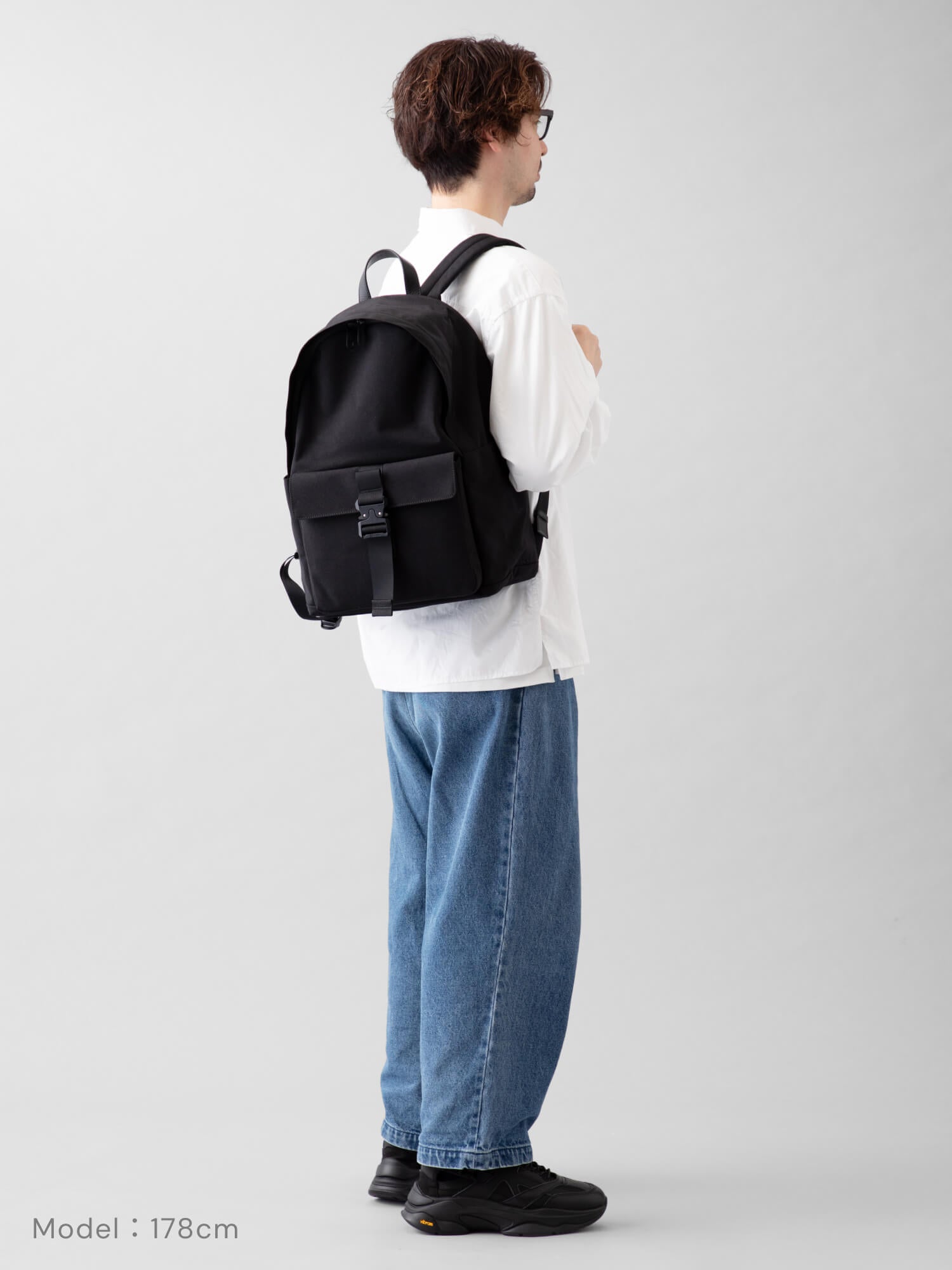 モデル身長178cm