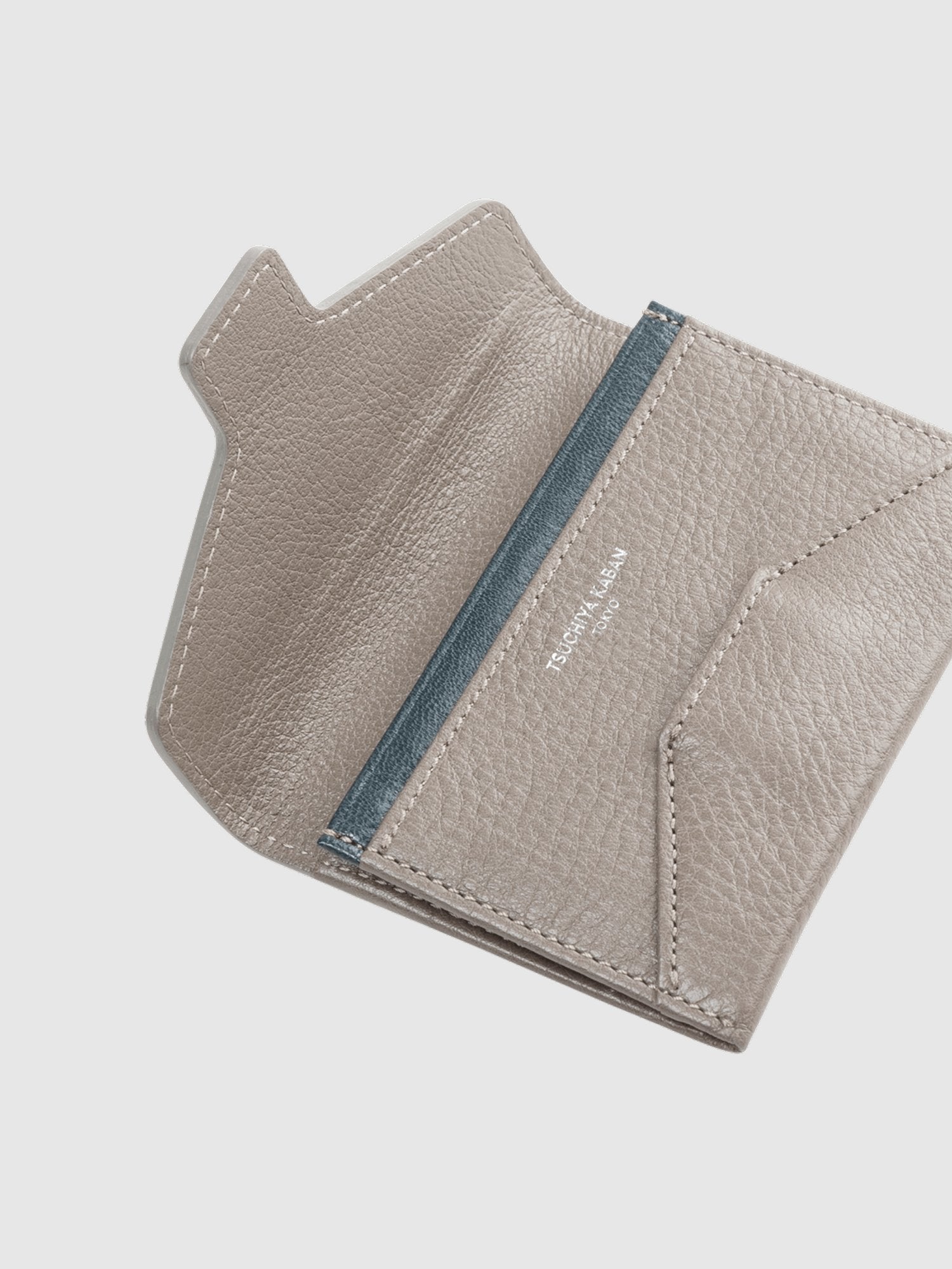 【数量限定色】クラルテ エンベロープカードケース