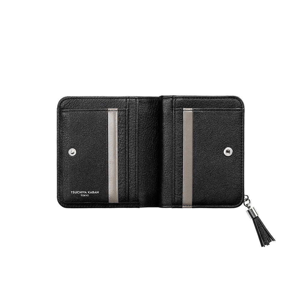 ブラック／内装