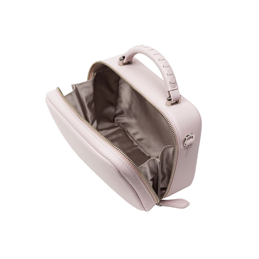 シェルピンク／内装