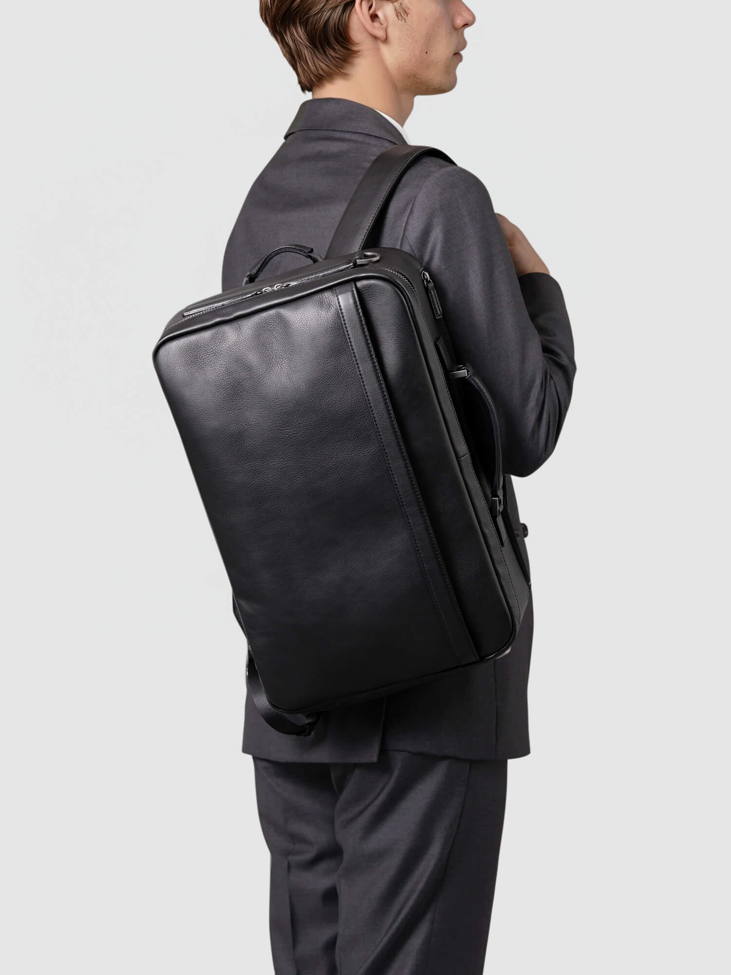 モデル身長185cm